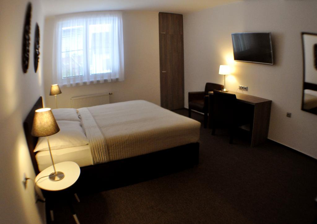 Studia Letcu 2A Apartment Olomouc Ngoại thất bức ảnh