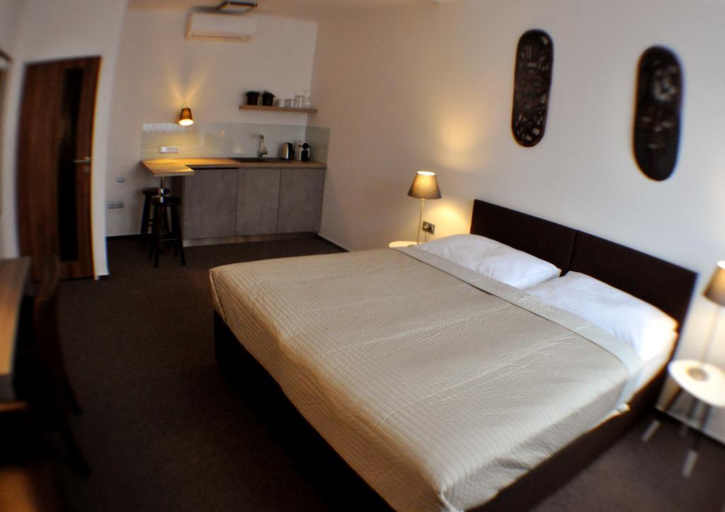 Studia Letcu 2A Apartment Olomouc Ngoại thất bức ảnh